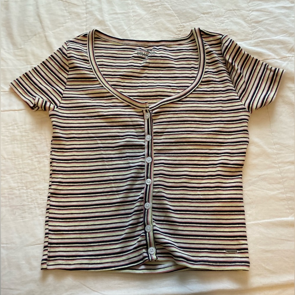 Hollister knit shirt
